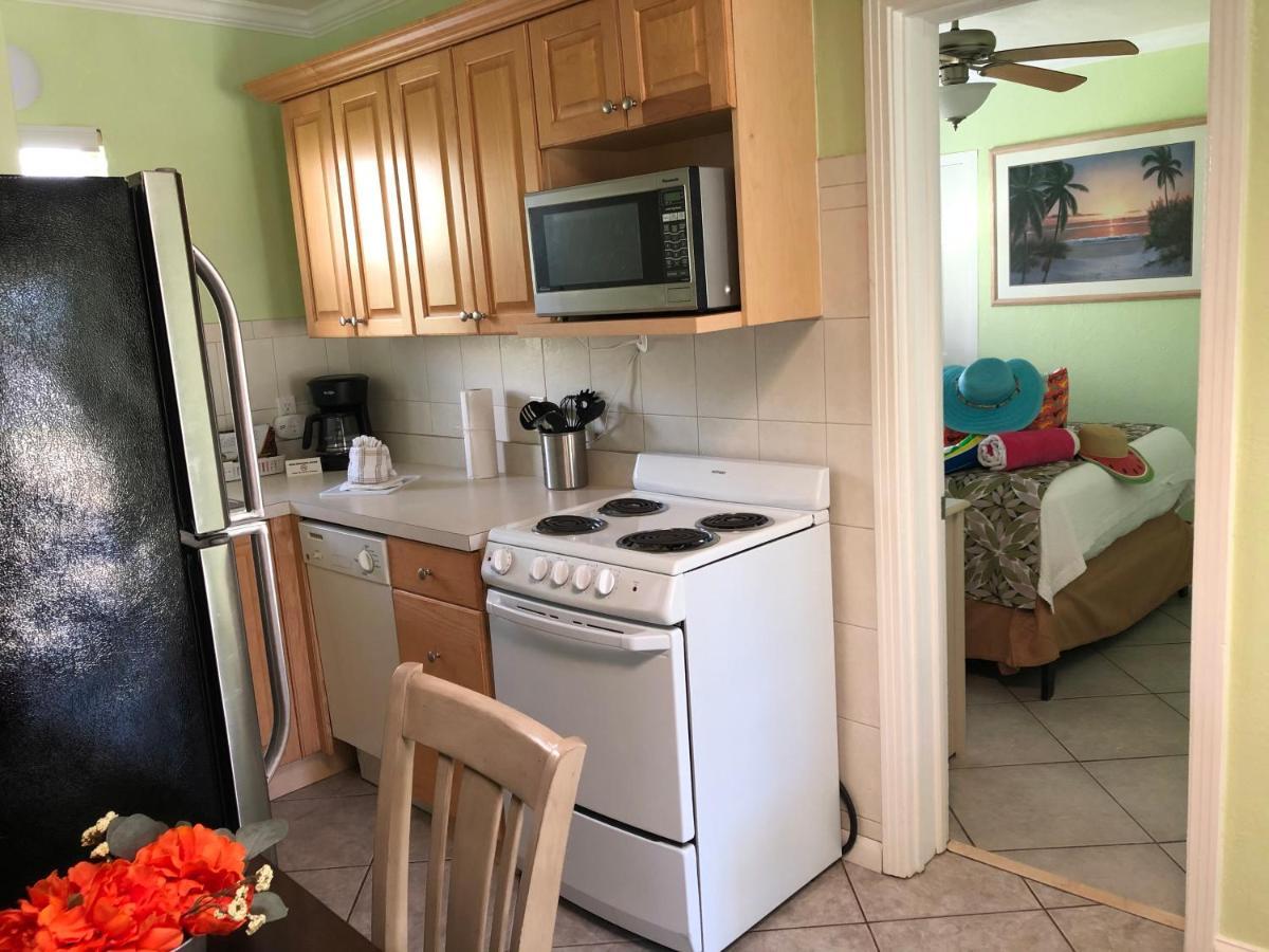 Tropical Beach Resorts - Sarasota Siesta Key Bagian luar foto