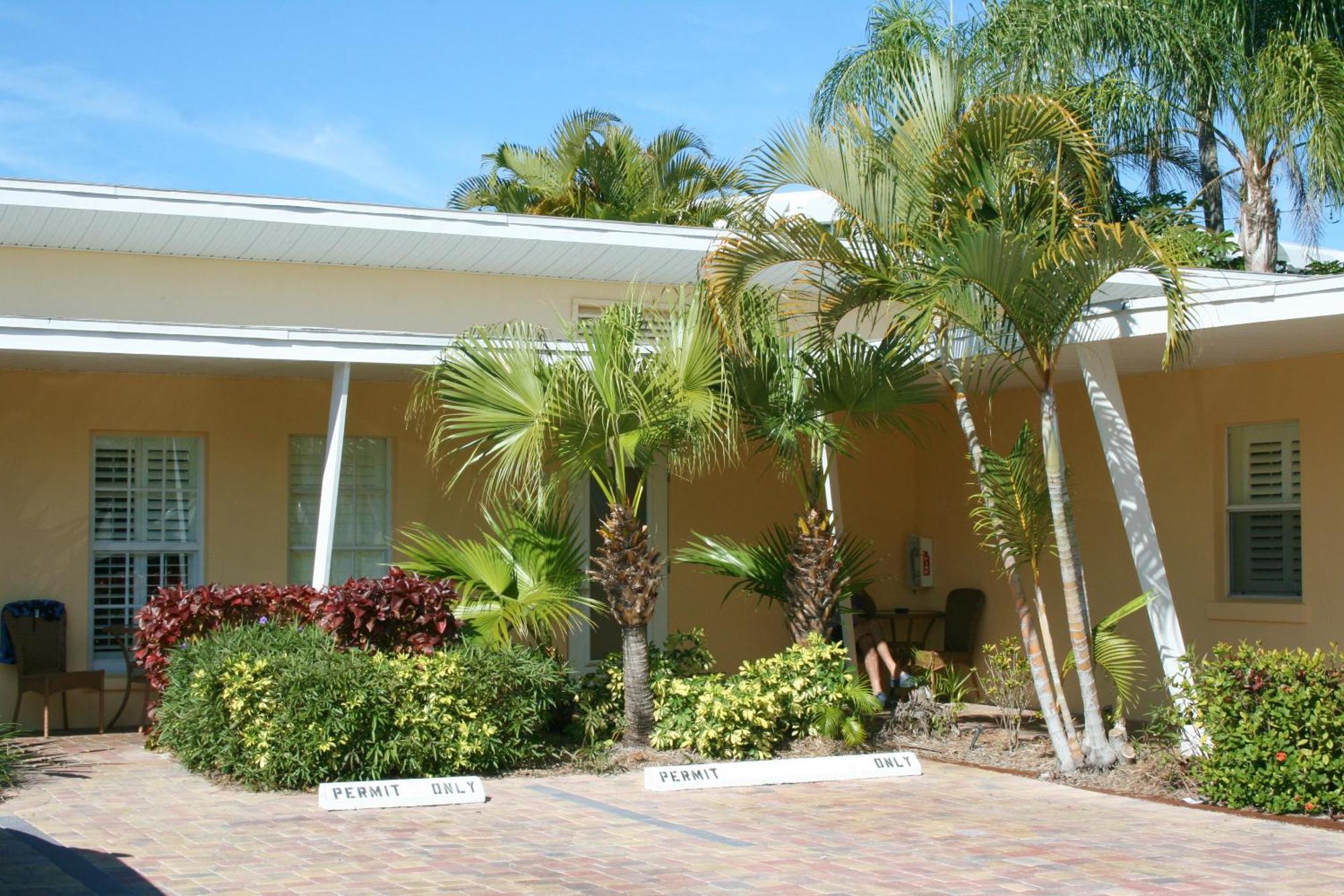 Tropical Beach Resorts - Sarasota Siesta Key Bagian luar foto
