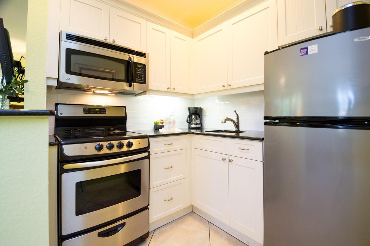 Tropical Beach Resorts - Sarasota Siesta Key Bagian luar foto