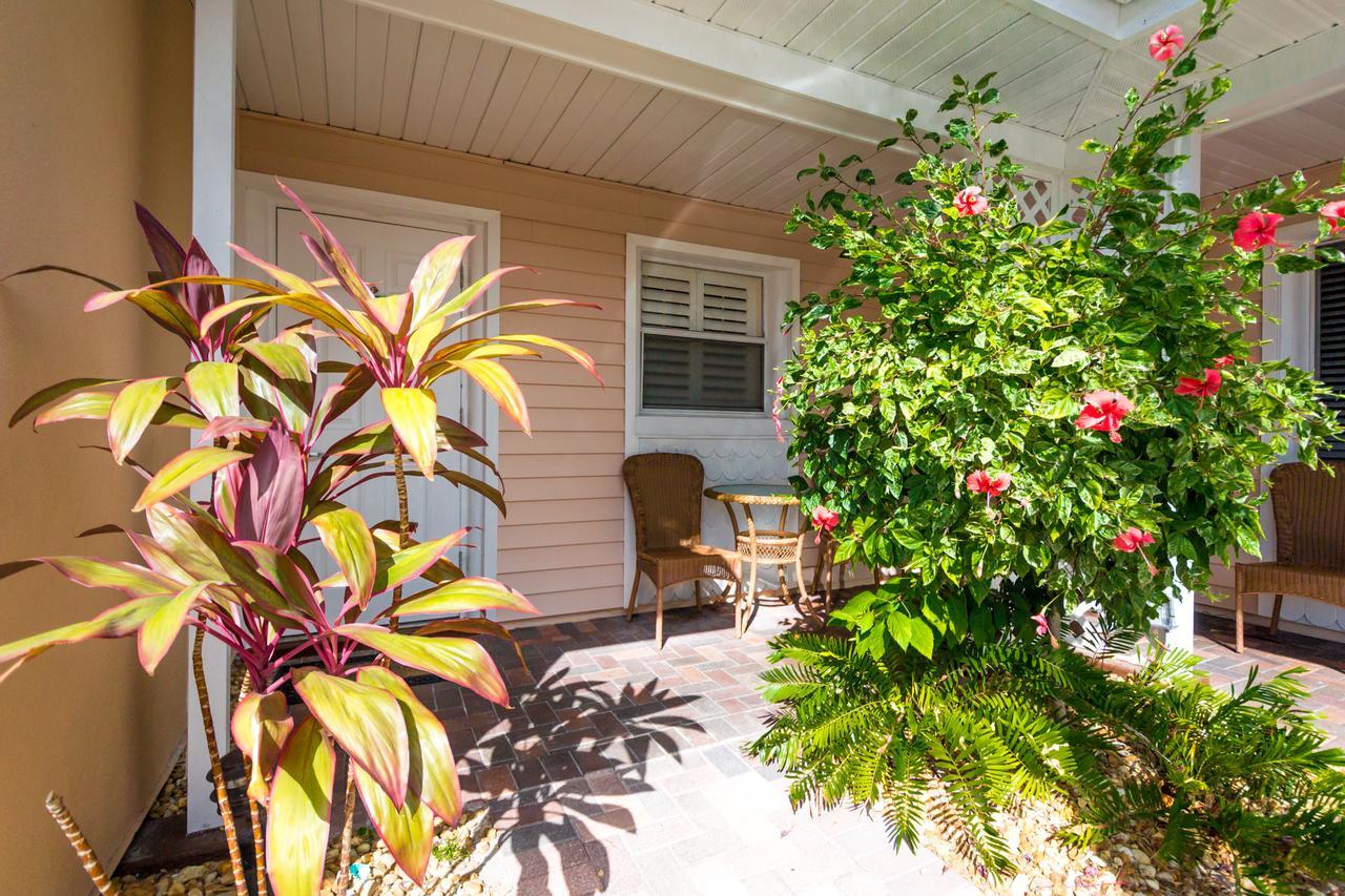 Tropical Beach Resorts - Sarasota Siesta Key Bagian luar foto