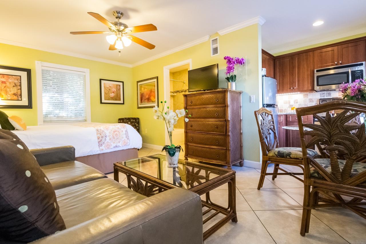 Tropical Beach Resorts - Sarasota Siesta Key Bagian luar foto